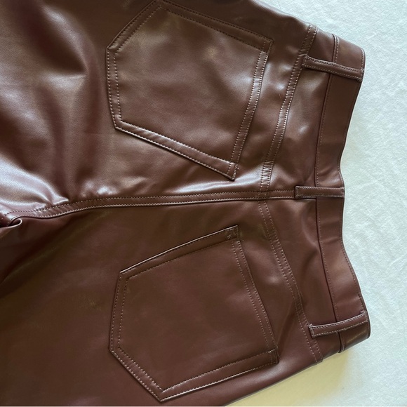 Abercrombie & Fitch brown Crossover Waist Vegan Leather Dad Pants size 2/26 - Picture 4 of 6